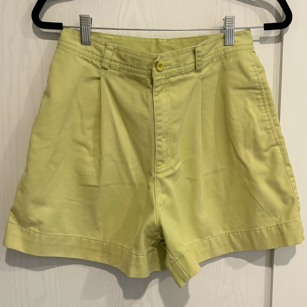 VTG Liz Claiborne Sport Light Yellow Shorts